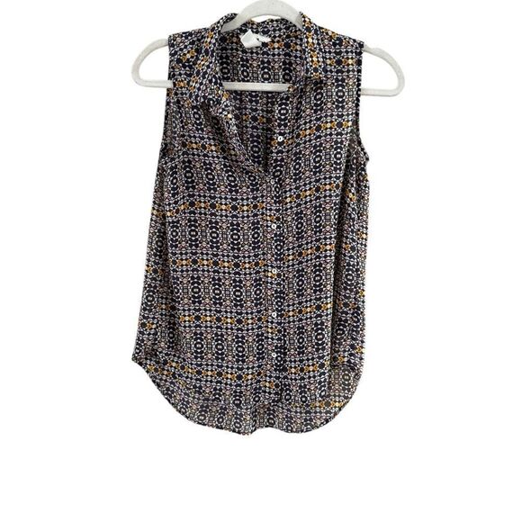 H&M Sleeveless Button Down Blouse Size 4 - Picture 3 of 11